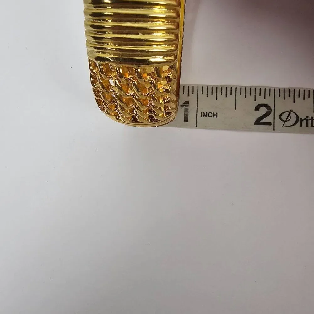 Vintage Gold Tone Hinged Clamper Bracelet Stripe Open Work Chunky‎ Statement